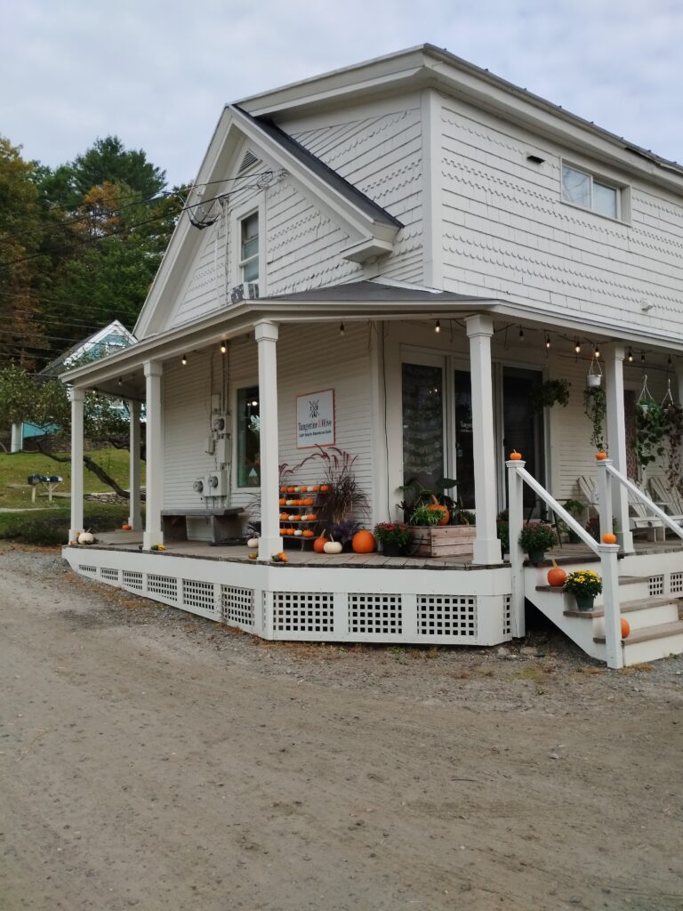 Commerce Stowe