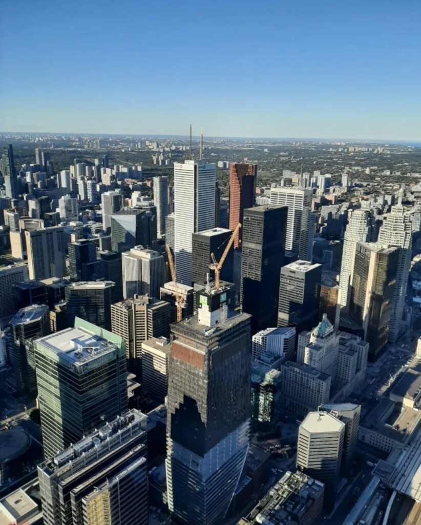 Vue CN Tower